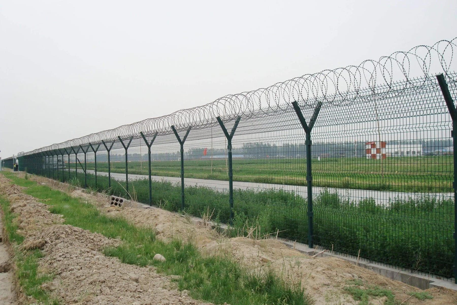 Reference photograph of Airport Security Fence
