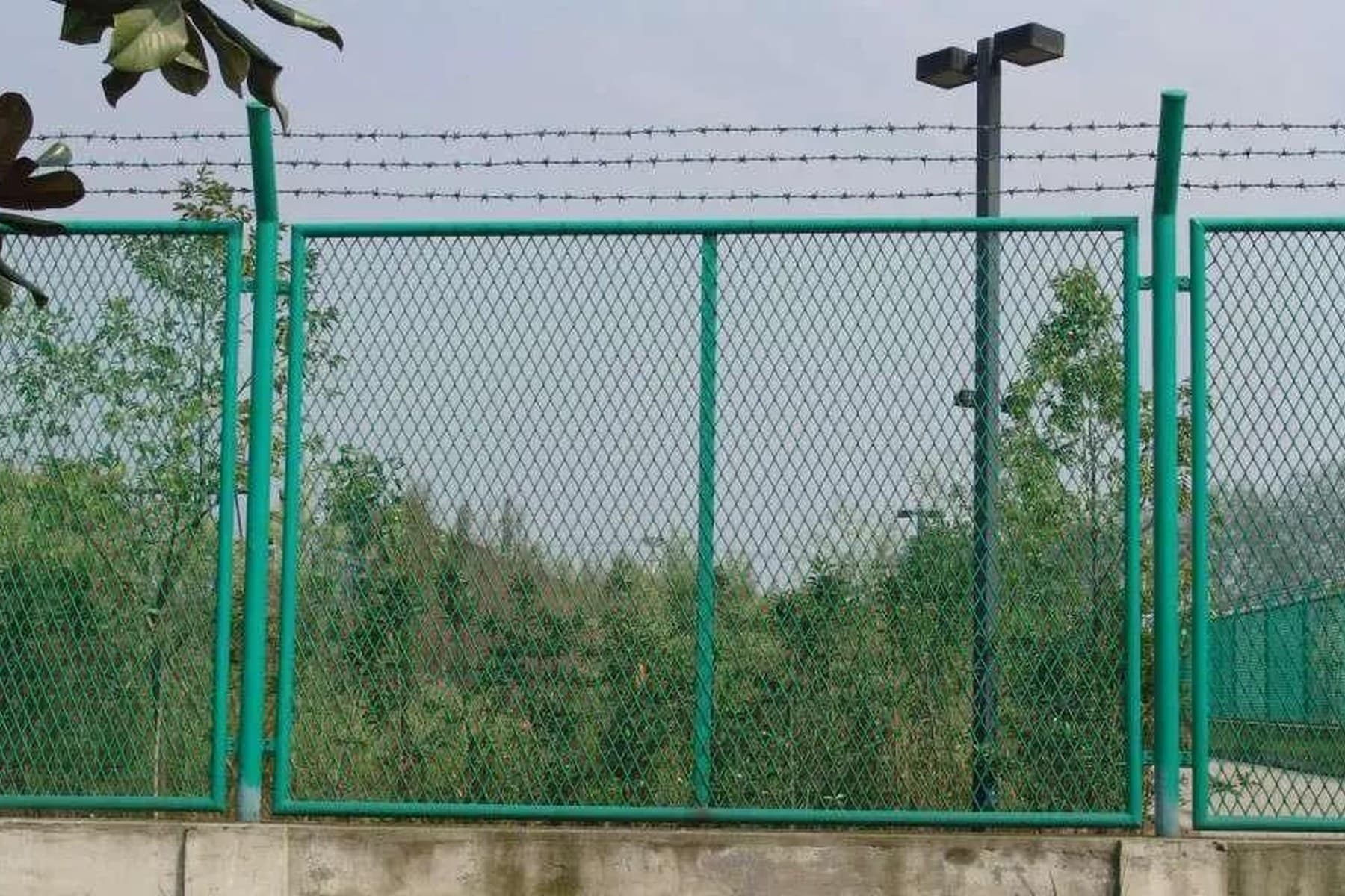 Reference photograph for Industrial perimeter fence upgrade