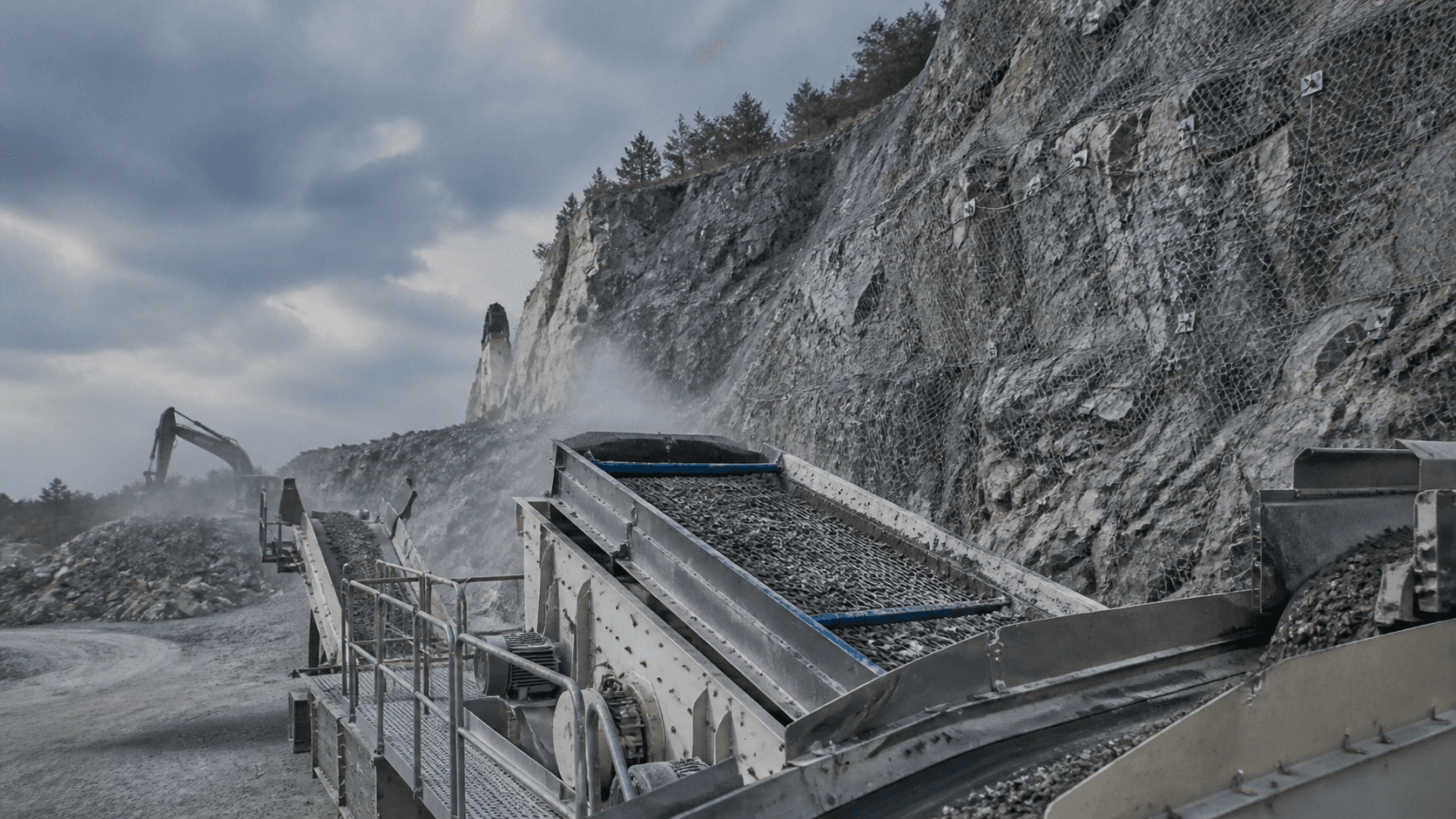 Reference quarry screening and protection environment