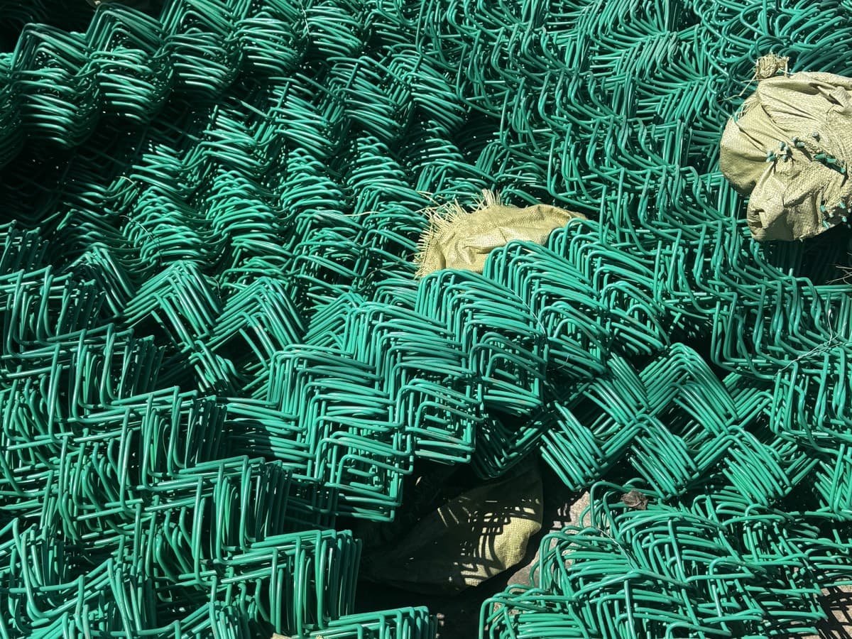 Chain link mesh rolls
