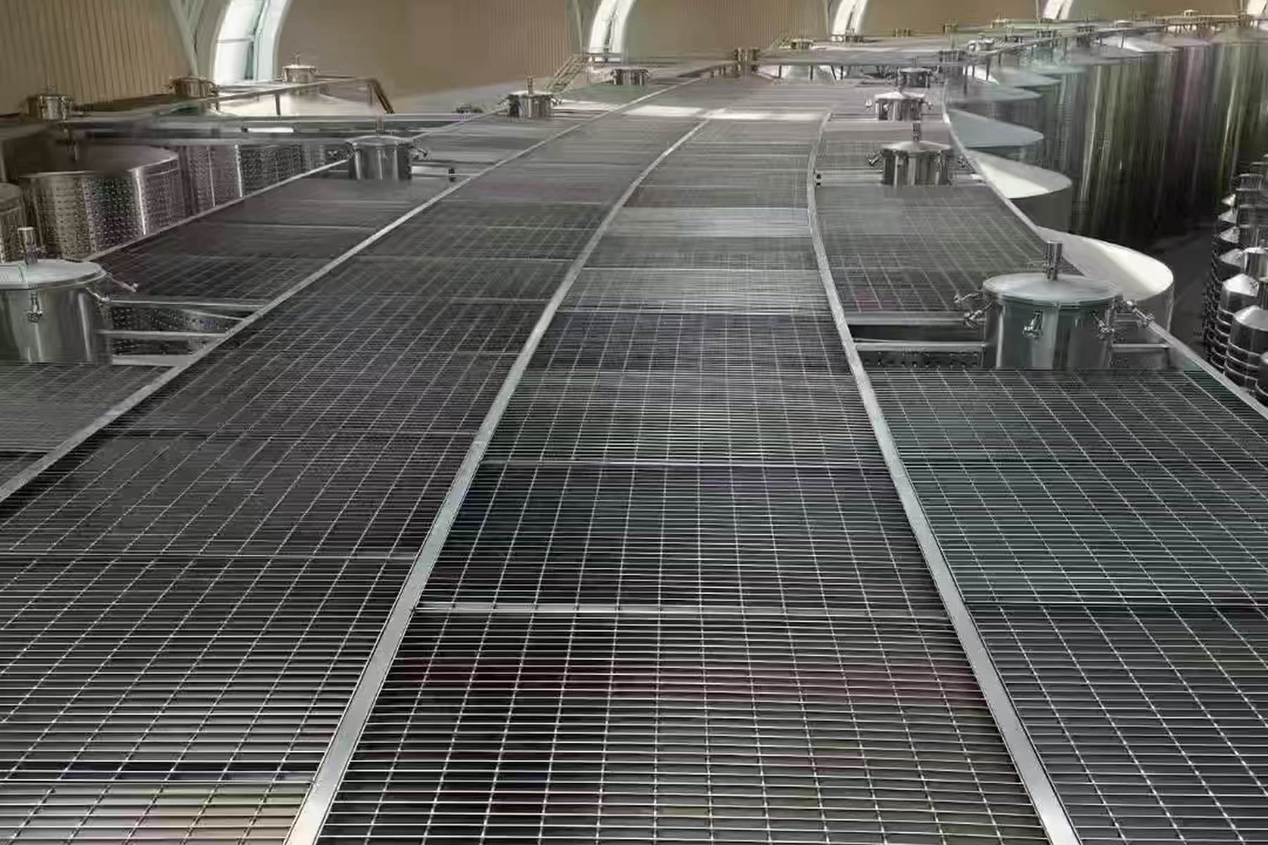 Reference photograph for Industrial platform and access component supply